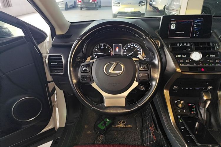 Used Lexus NX 2020 200 Front-Wheel Drive Freeline Edition China VI Standard Steering Wheel