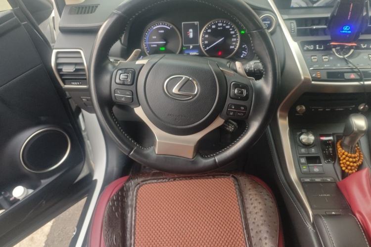 Used Lexus NX 2020 300h All-Wheel Drive FENGZHI Version China VI Standard Steering Wheel