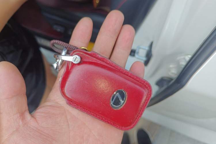 Used Lexus NX 2020 200 All-Wheel Drive Fēngshàng Version China VI Standard Vehicle Key