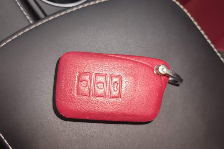 Used Lexus NX 2020 200 All-Wheel Drive Fēngshàng Version China VI Standard Vehicle Key