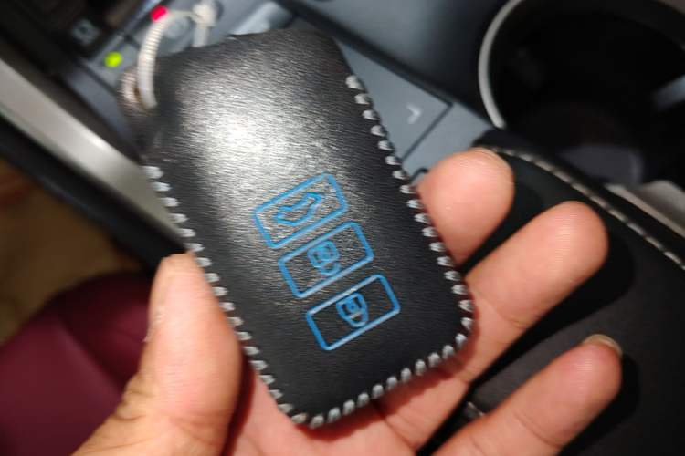 Used Lexus NX 2020 200 All-Wheel Drive Fēngshàng Version China VI Standard Vehicle Key