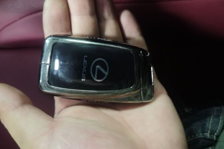 Used Lexus NX 2020 200 Front-Wheel Drive Vmotion Edition China VI Standard Vehicle Key