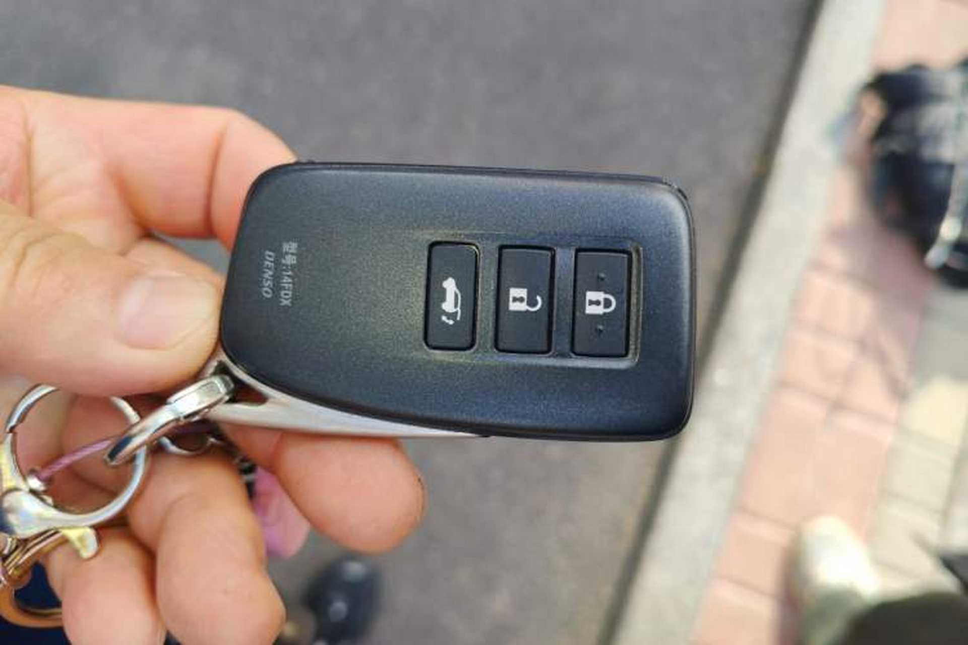 Used Lexus NX 2020 300h Front-Drive FENGSHANG Version China VI Standard Vehicle Key