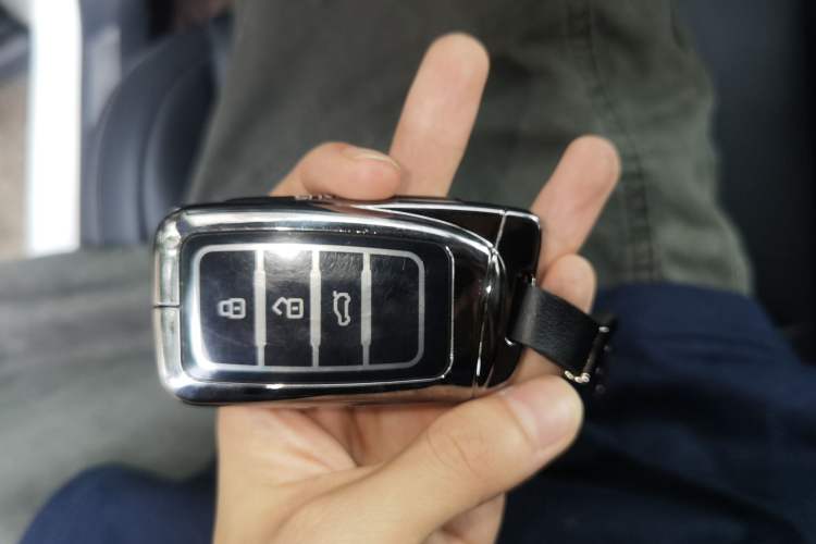 Used Lexus NX 2020 200 Front-Wheel Drive Vmotion Edition China VI Standard Vehicle Key