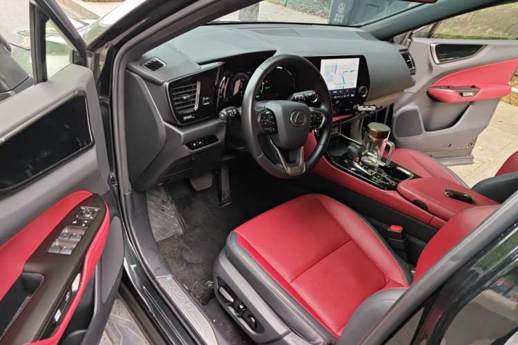 Used Lexus NX 2022 350h Front-Wheel-Drive Innovation Edition Driver Seat