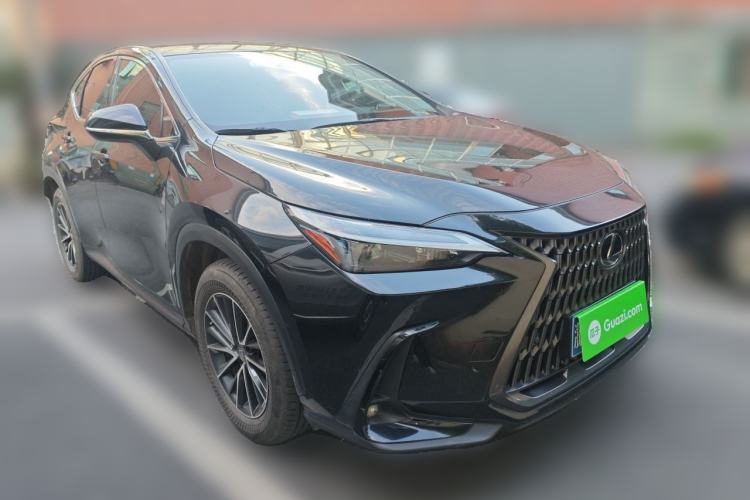 Used Lexus NX 2022 260 Front-Wheel Drive Chuan Yue Edition Front Right 45 Deg