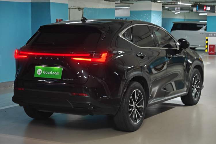 Used Lexus NX 2022 350h Front-Wheel-Drive Innovation Edition Rear Right 45 Deg