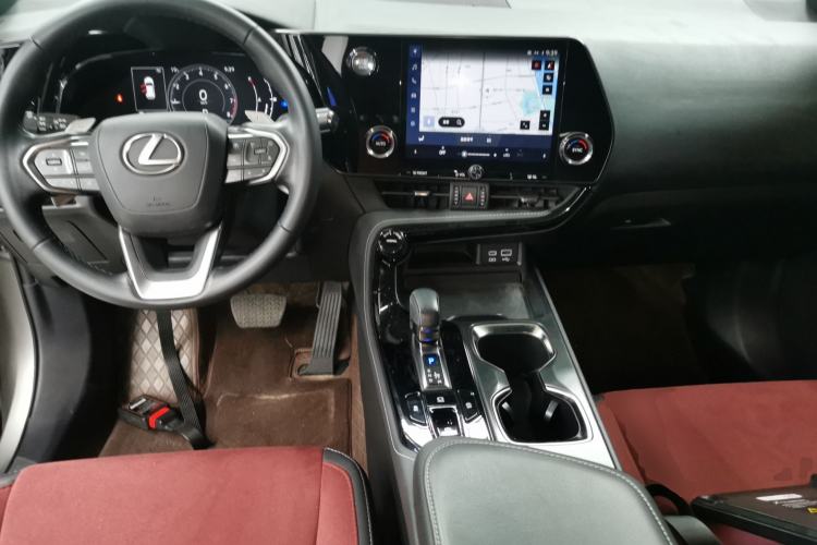 Used Lexus NX 2022 260 Front-Wheel Drive Chuanchi Edition Center Console
