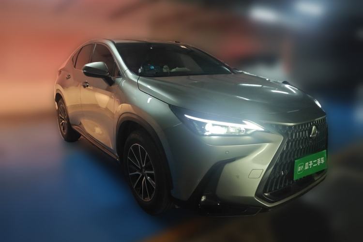 Used Lexus NX 2022 260 Front-Wheel Drive Chuan Yue Edition Front Right 45 Deg
