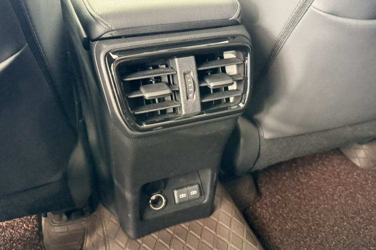 Used Lexus NX 2022 260 Front-Wheel Drive Chuan Yue Edition Interior 2