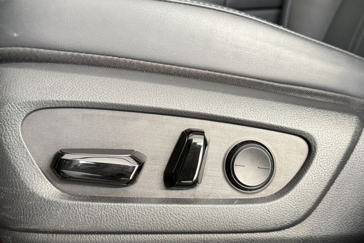 Used Lexus NX 2022 260 Front-Wheel Drive Chuan Yue Edition Interior 5