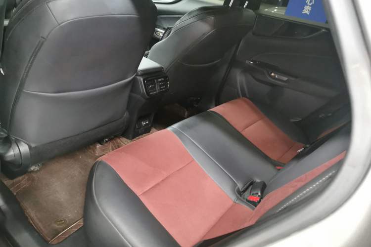 Used Lexus NX 2022 260 Front-Wheel Drive Chuanchi Edition Left Rear Seat