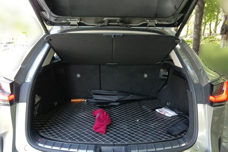 Used Lexus NX 2022 350h Front-Wheel-Drive Innovation Edition Trunk