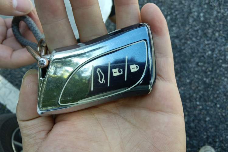 Used Lexus NX 2022 350h Front-Wheel-Drive Innovation Edition Vehicle Key
