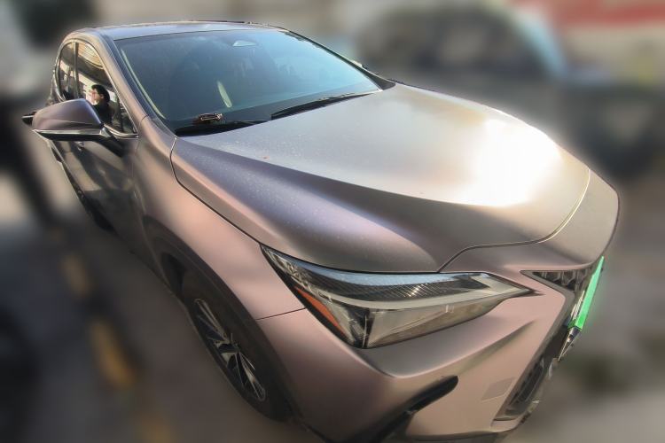 Used Lexus NX 2022 350h Front-Wheel-Drive Innovation Edition Front Right 45 Deg