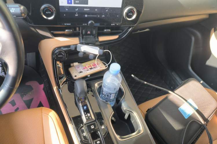 Used Lexus NX 2022 350h Front-Wheel-Drive Innovation Edition Gear Lever
