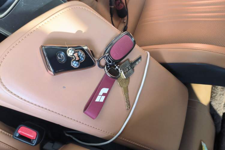 Used Lexus NX 2022 350h Front-Wheel-Drive Innovation Edition Vehicle Key