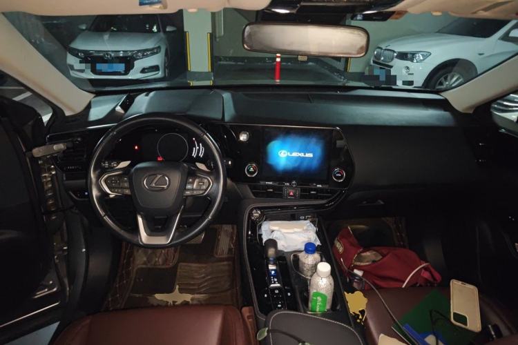 Used Lexus NX 2022 260 Front-Wheel Drive Chuanchi Edition Center Console