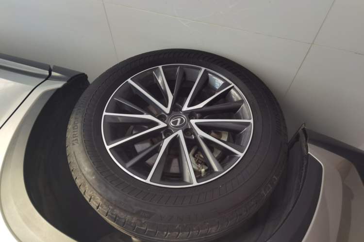 Used Lexus NX 2022 260 Front-Wheel Drive Chuan Yue Edition Exterior 4