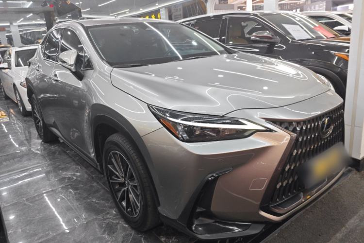 Used Lexus NX 2022 260 Front-Wheel Drive Chuanchi Edition Front Right 45 Deg