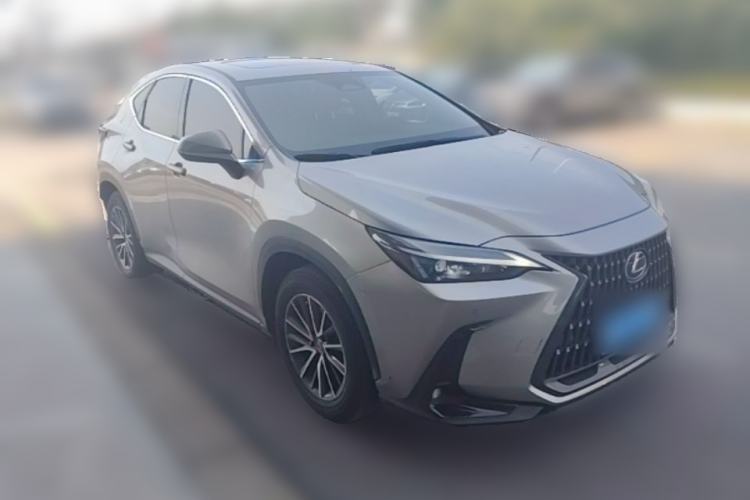 Used Lexus NX 2022 350h Front-Wheel-Drive Innovation Edition Front Right 45 Deg