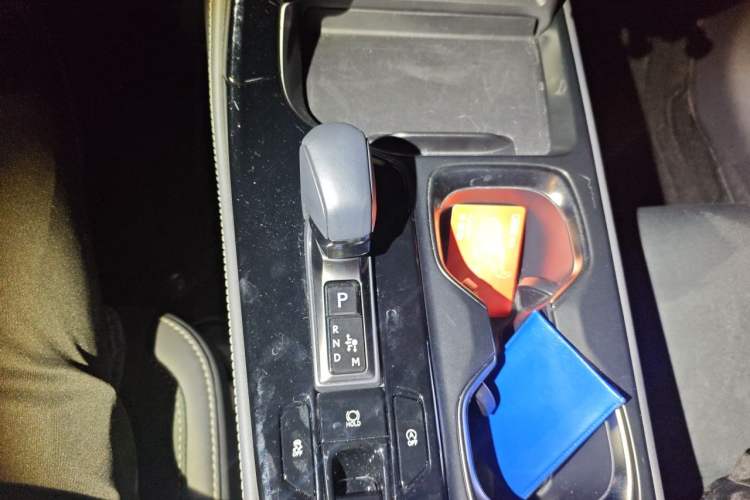 Used Lexus NX 2022 260 Front-Wheel Drive Chuanchi Edition Gear Lever