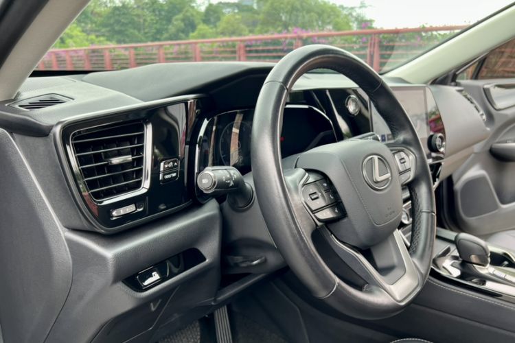 Used Lexus NX 2022 260 Front-Wheel Drive Chuan Yue Edition Interior 11