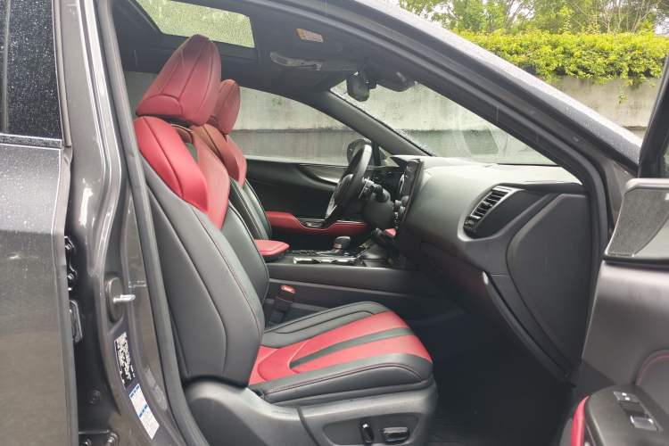 Used Lexus NX 2022 350h All-Wheel Drive F SPORT Interior 3