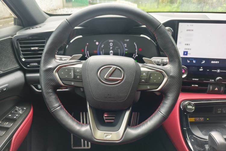 Used Lexus NX 2022 350h All-Wheel Drive F SPORT Interior 6
