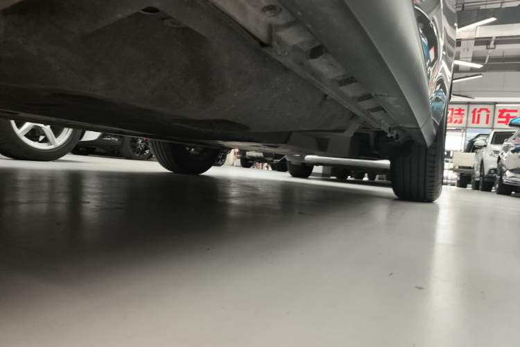 Used Lexus NX 2022 260 Front-Wheel Drive Chuan Yue Edition Left Side Sill