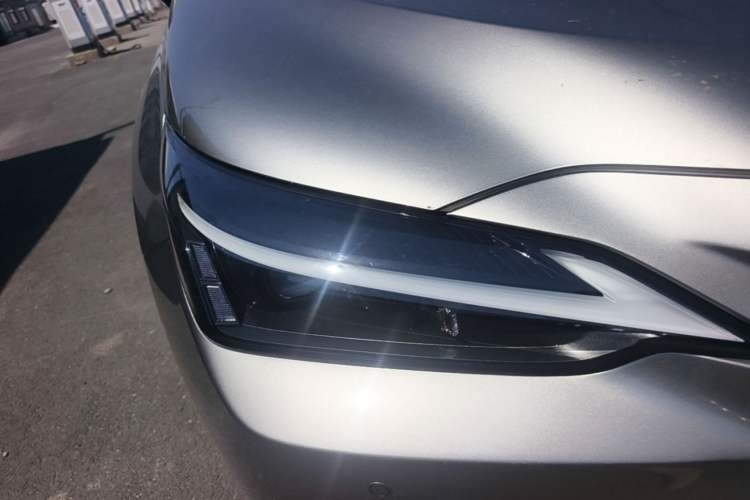 Used Lexus NX 2022 350h Front-Wheel Drive Xinchichi Edition Right Front Headlight