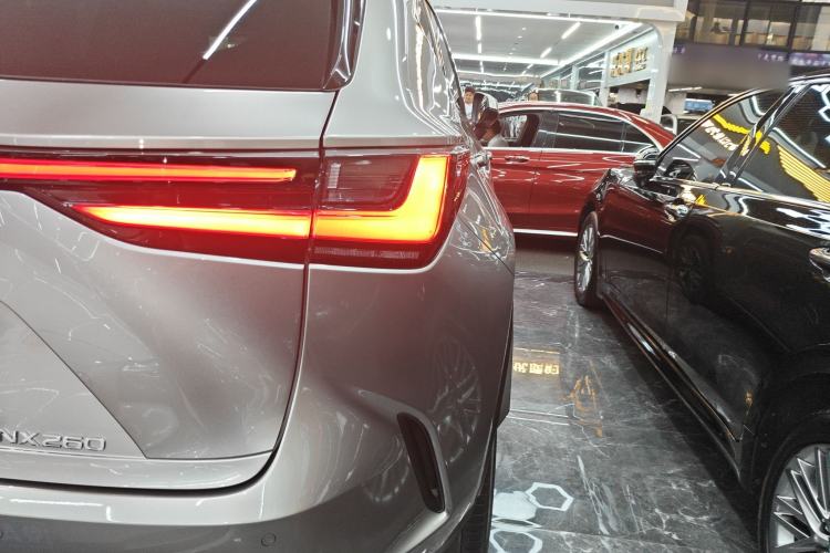 Used Lexus NX 2022 260 Front-Wheel Drive Chuanchi Edition Right Rear Taillight