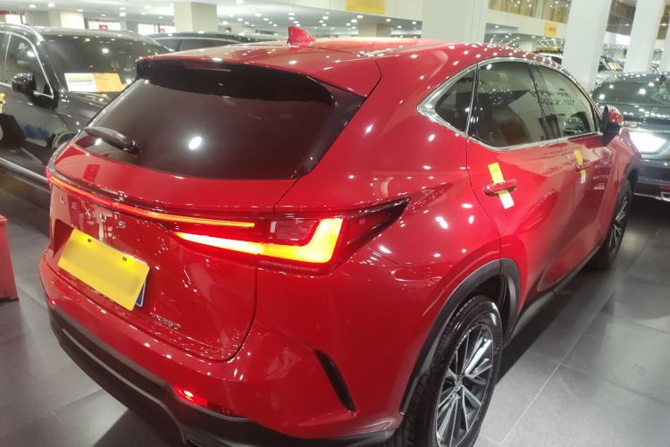 Used Lexus NX 2022 260 Front-Wheel Drive Chuan Yue Edition Exterior 5
