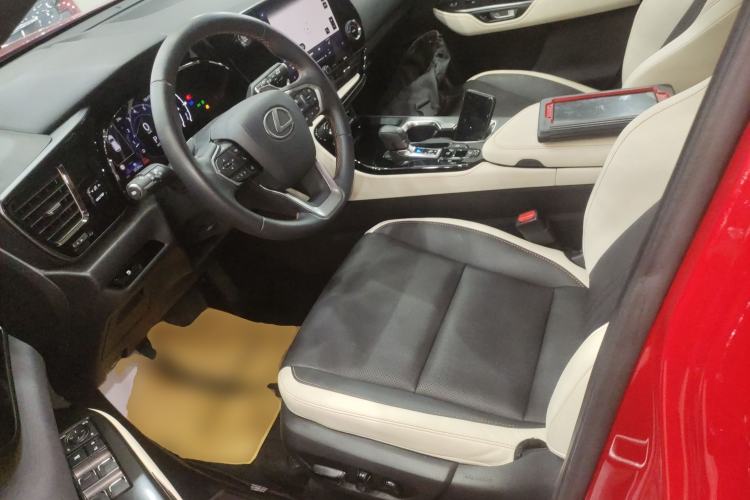 Used Lexus NX 2022 260 Front-Wheel Drive Chuan Yue Edition Left Front Seat