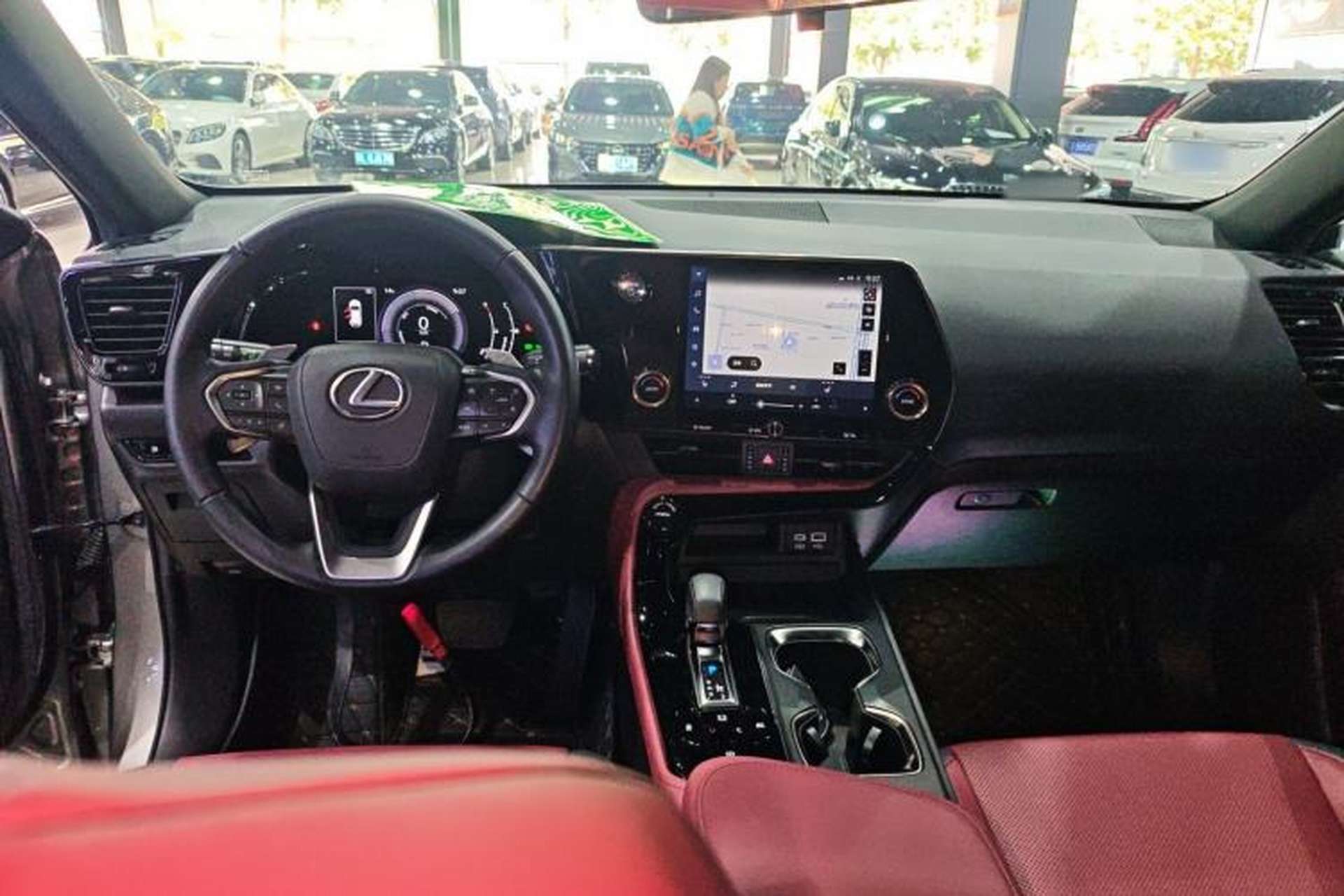 Used Lexus NX 2022 350h Front-Wheel-Drive Innovation Edition Center Console