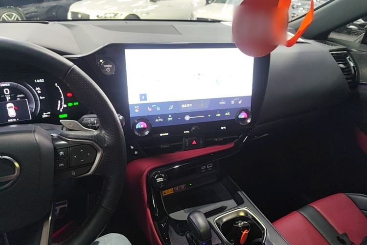 Used Lexus NX 2022 350h All-Wheel Drive F SPORT Center Console