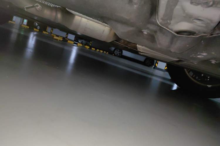 Used Lexus NX 2022 350h Front-Wheel-Drive Innovation Edition Chassis Front Right