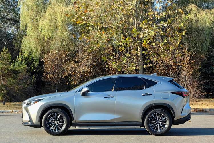 Used Lexus NX 2022 260 Front-Wheel Drive Chuan Yue Edition Exterior 2