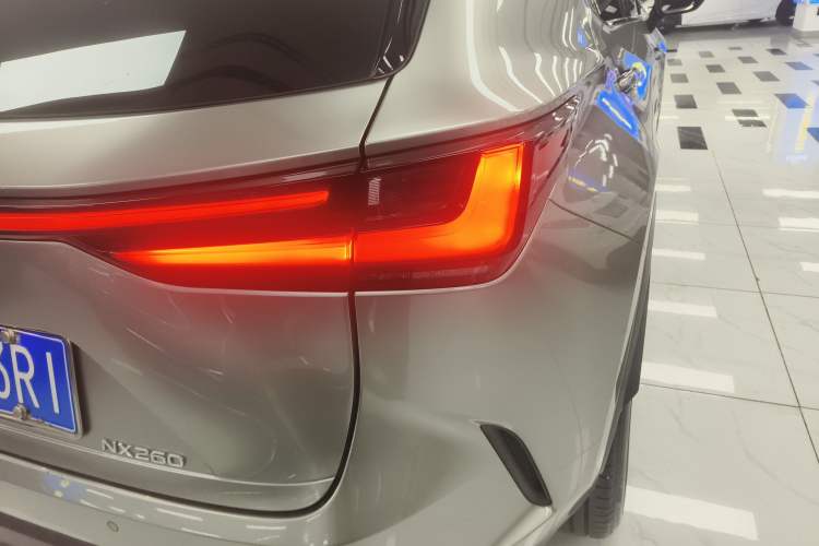 Used Lexus NX 2022 260 Front-Wheel Drive Chuan Yue Edition Exterior 6