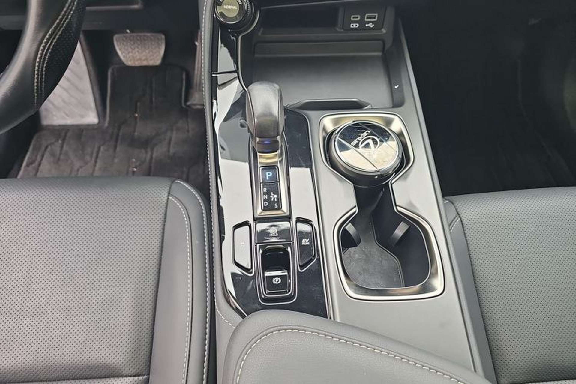 Used Lexus NX 2022 350h Front-Drive Enjoyment Edition Gear Lever