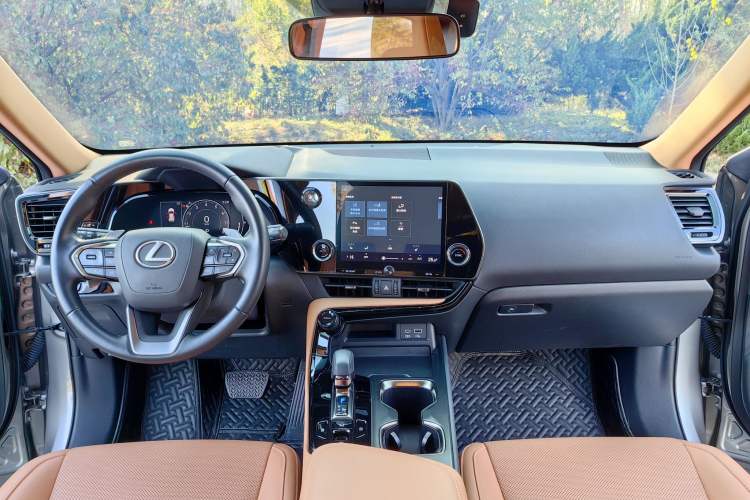 Used Lexus NX 2022 260 Front-Wheel Drive Chuan Yue Edition Interior 4