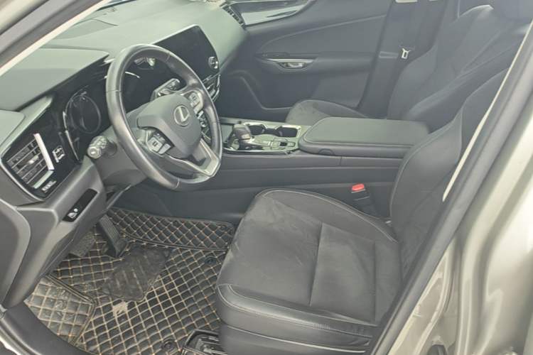 Used Lexus NX 2022 260 Front-Wheel Drive Chuanchi Edition Left Front Seat