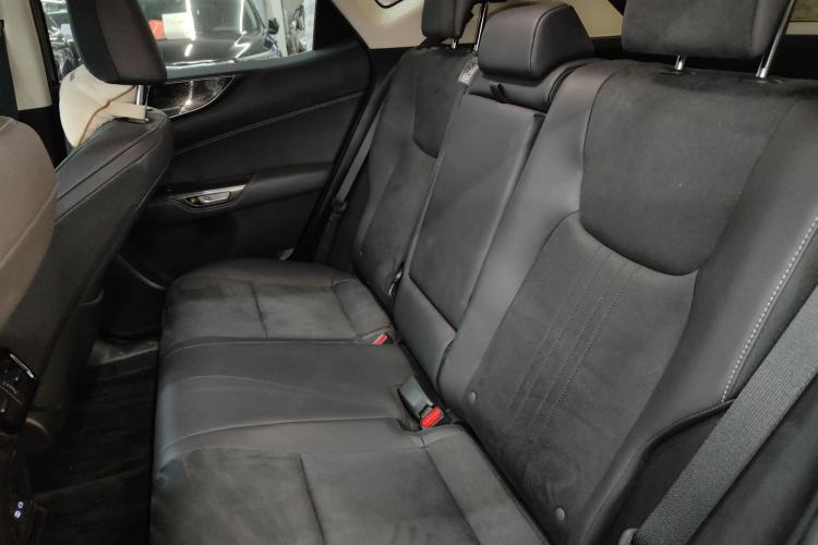 Used Lexus NX 2022 260 Front-Wheel Drive Chuanchi Edition Left Rear Seat
