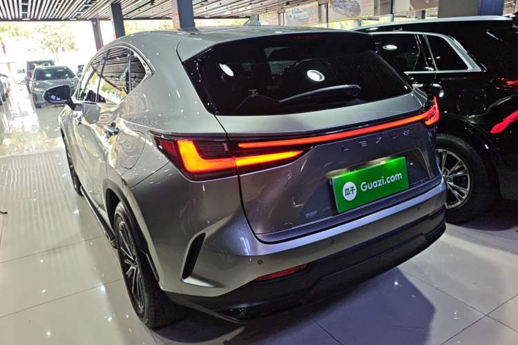 Used Lexus NX 2022 350h Front-Wheel-Drive Innovation Edition Rear Left 45 Deg
