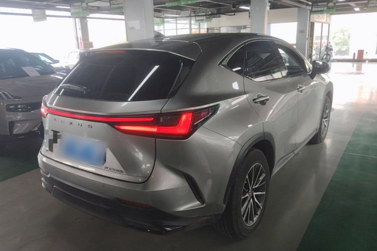 Used Lexus NX 2022 350h Front-Wheel-Drive Innovation Edition Rear Right 45 Deg