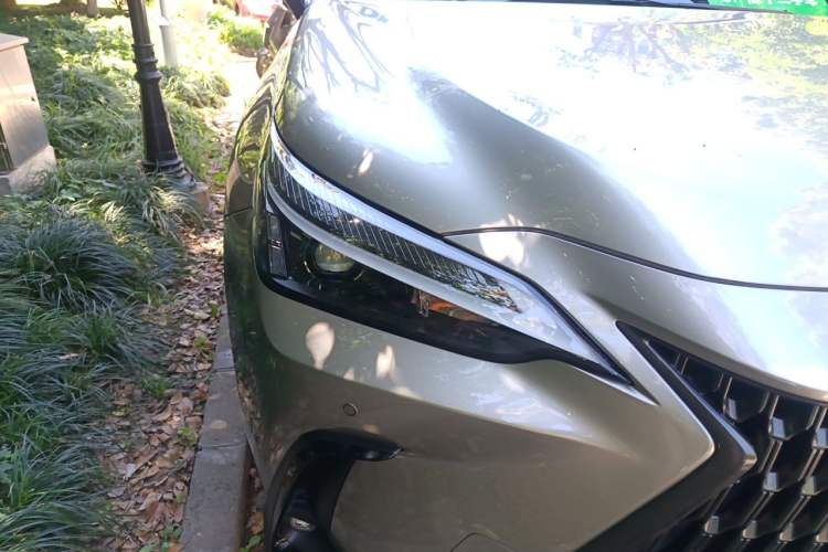 Used Lexus NX 2022 260 Front-Wheel Drive Chuanchi Edition Right Front Headlight