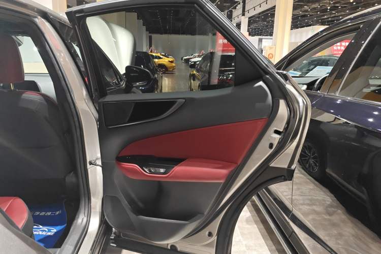 Used Lexus NX 2022 350h Front-Wheel-Drive Innovation Edition Right Rear Door Interior