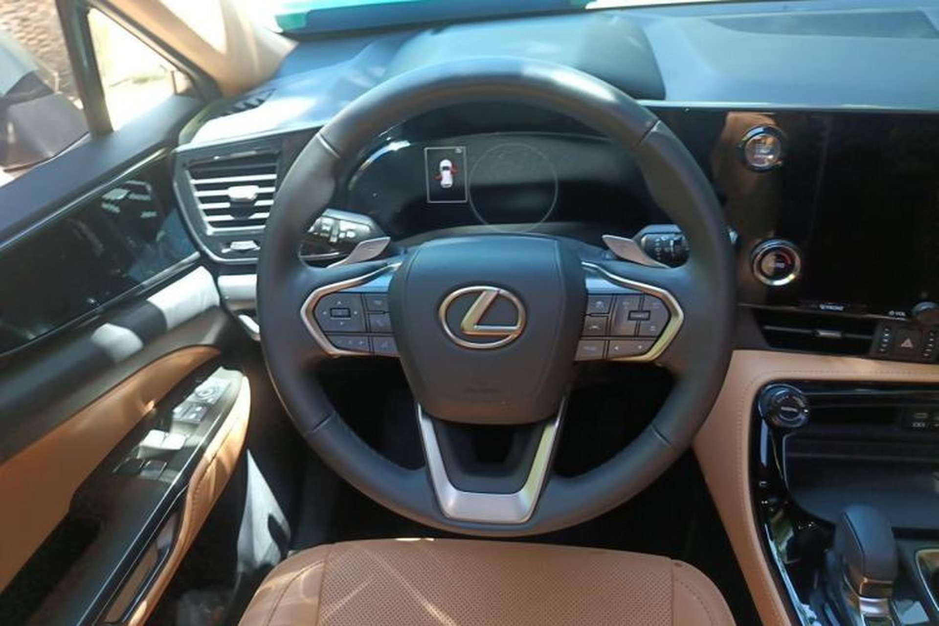 Used Lexus NX 2022 260 Front-Wheel Drive Chuanchi Edition Steering Wheel