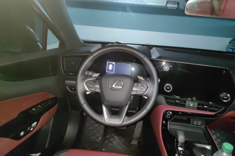 Used Lexus NX 2022 350h Front-Wheel-Drive Innovation Edition Steering Wheel