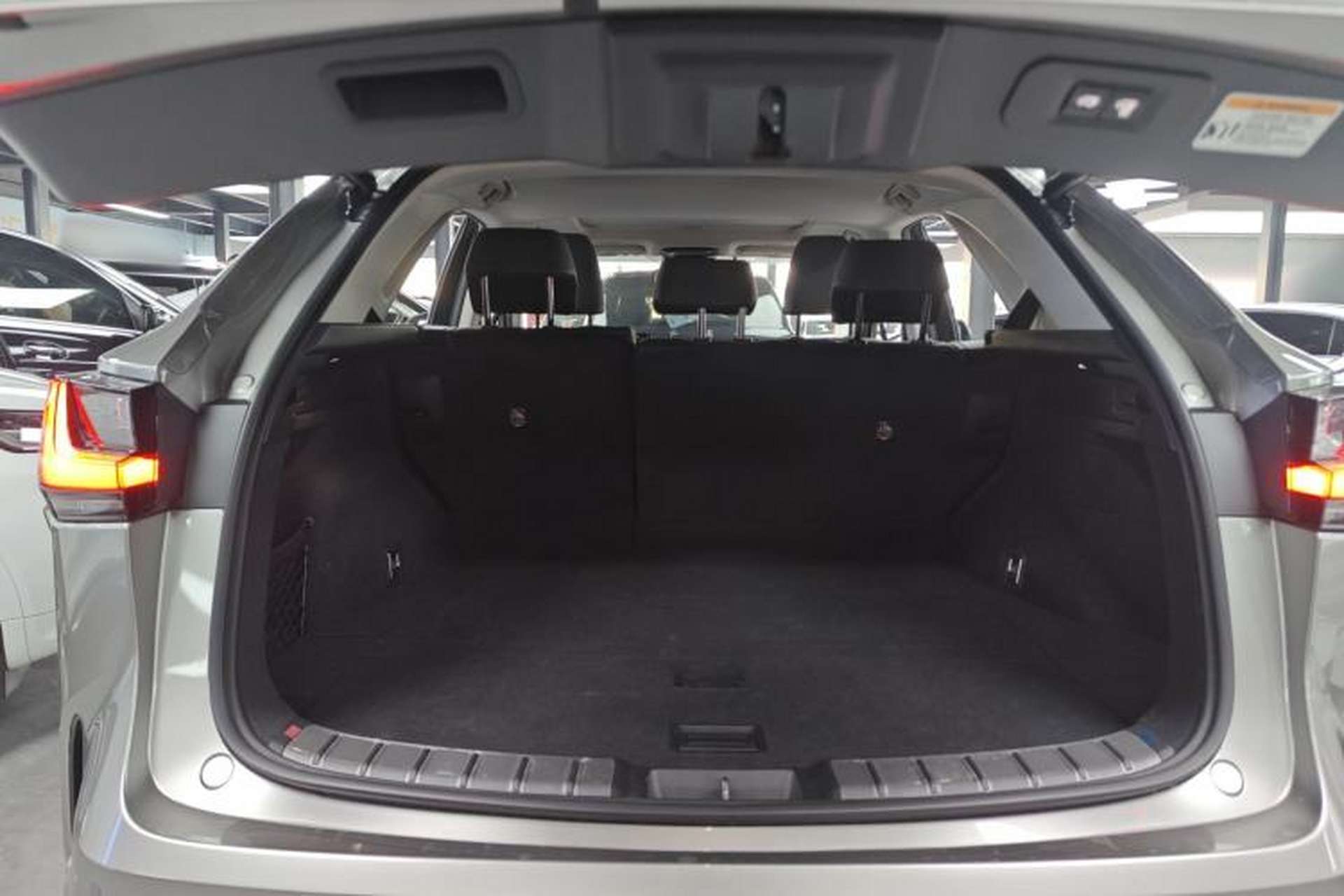 Used Lexus NX 2022 260 Front-Wheel Drive Chuan Yue Edition Trunk
